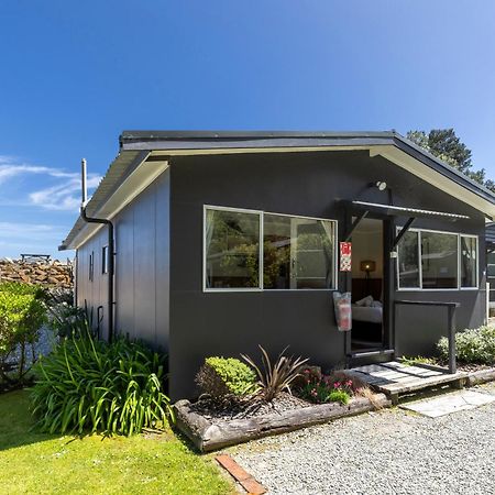 Punakaiki Beachfront Motels Exterior photo
