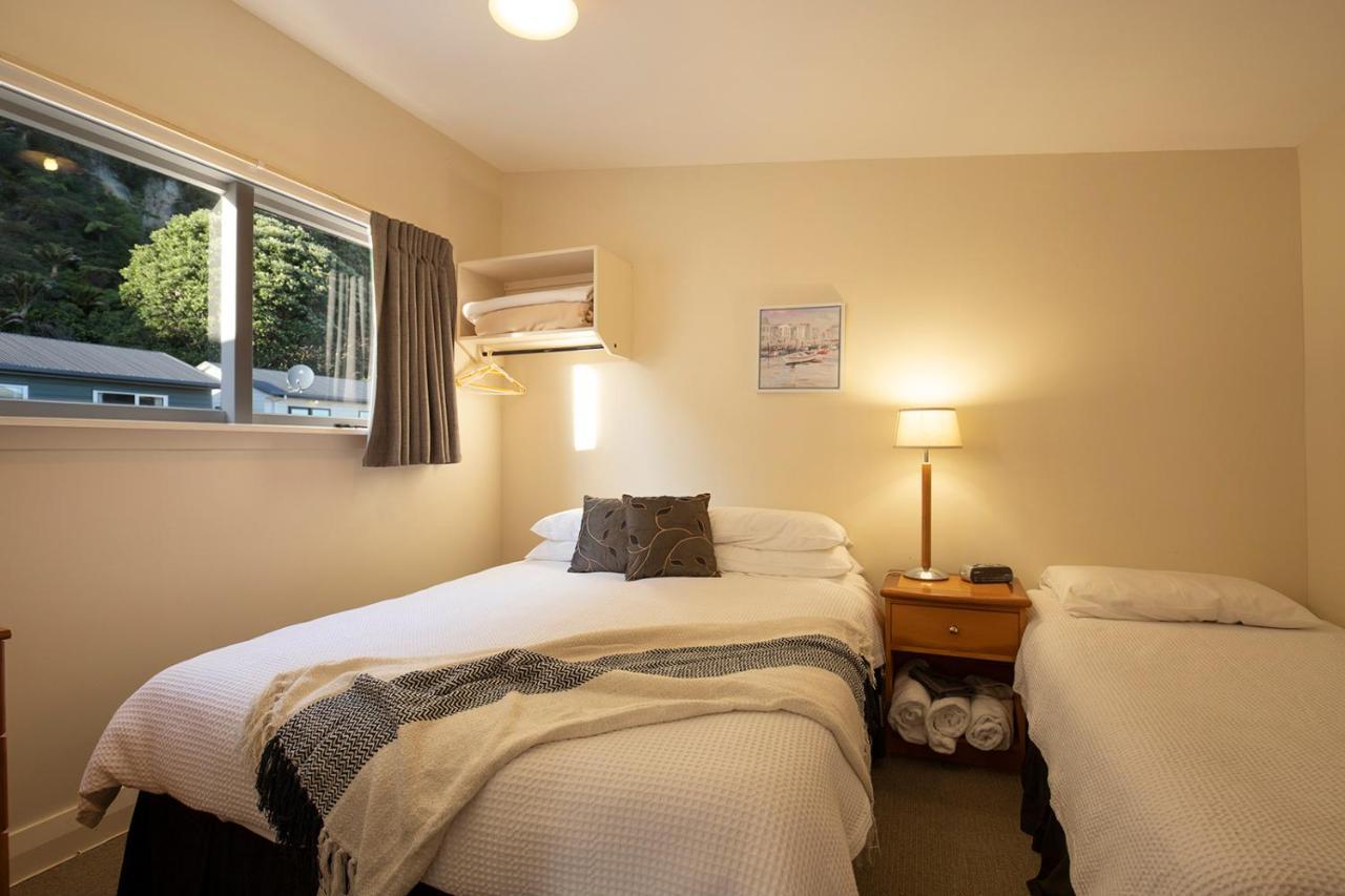 Punakaiki Beachfront Motels Exterior photo