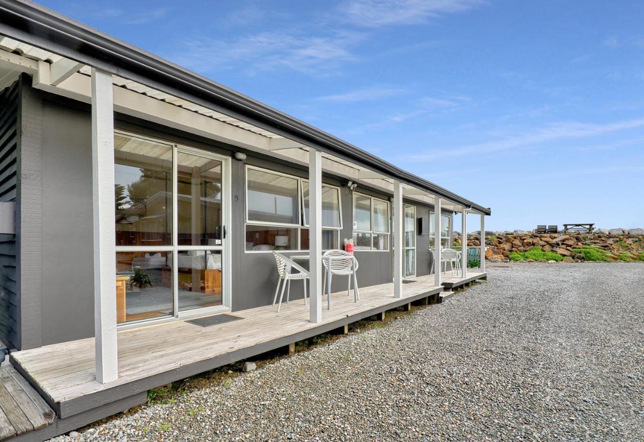 Punakaiki Beachfront Motels Exterior photo