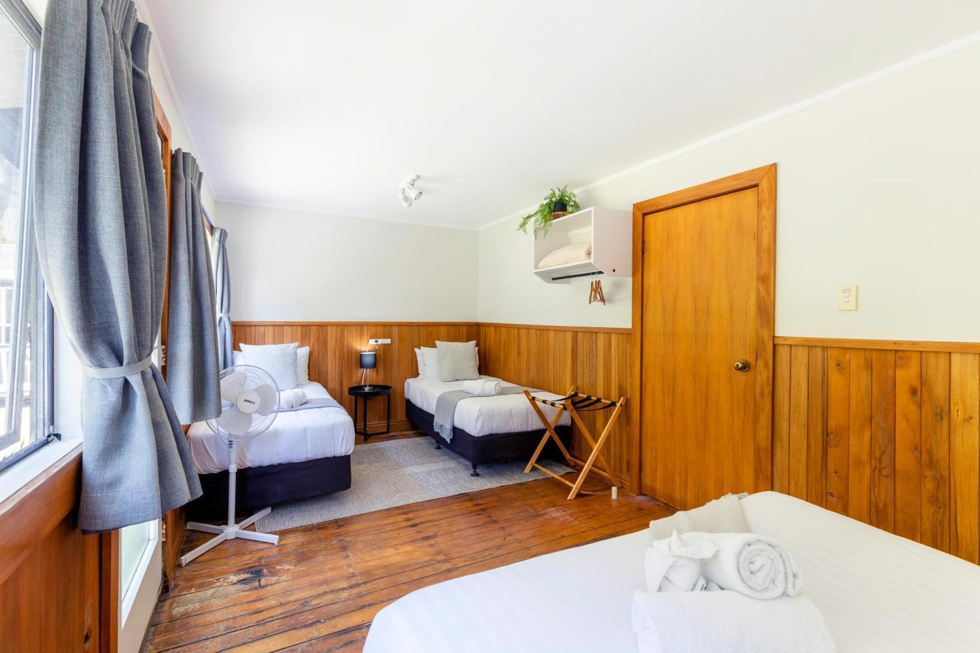 Punakaiki Beachfront Motels Exterior photo
