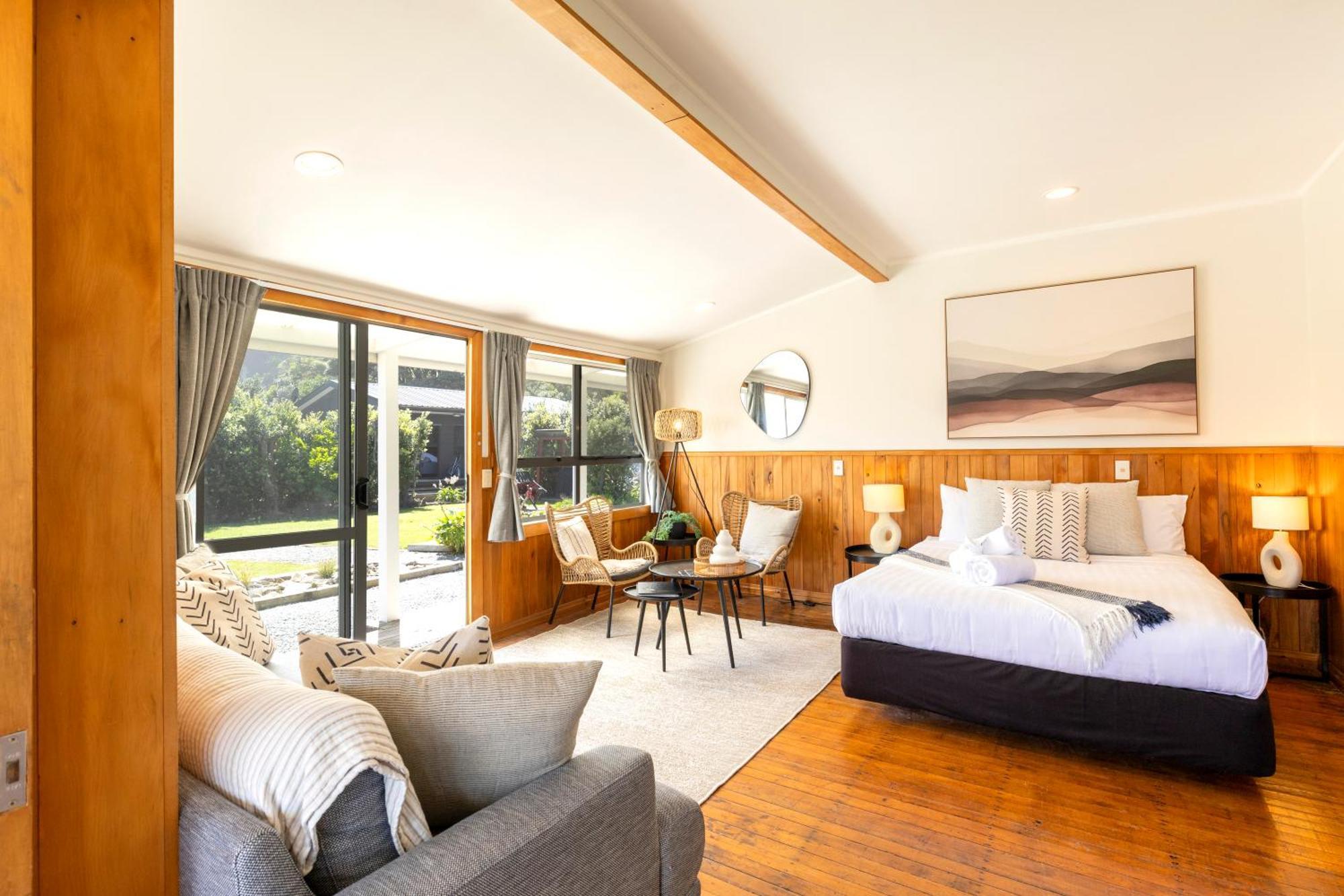 Punakaiki Beachfront Motels Exterior photo