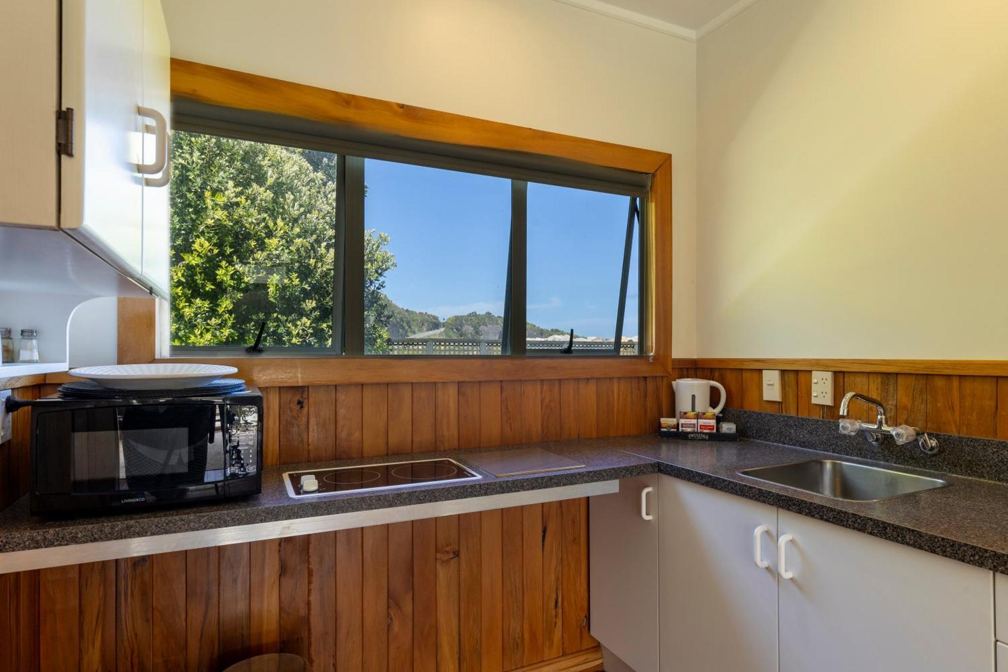 Punakaiki Beachfront Motels Exterior photo